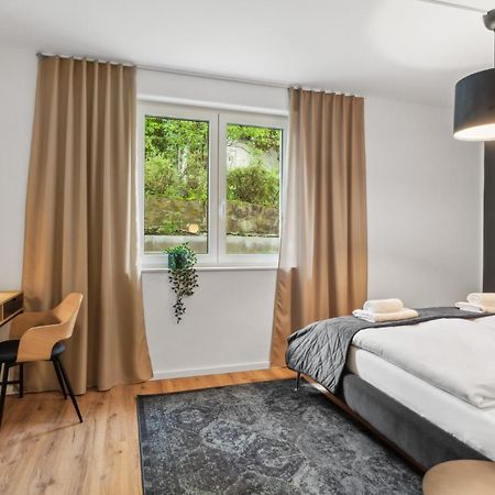 Deluxe Apartment In Bielefeld City Mit Parkplatz Und Terrasse Buitenkant foto