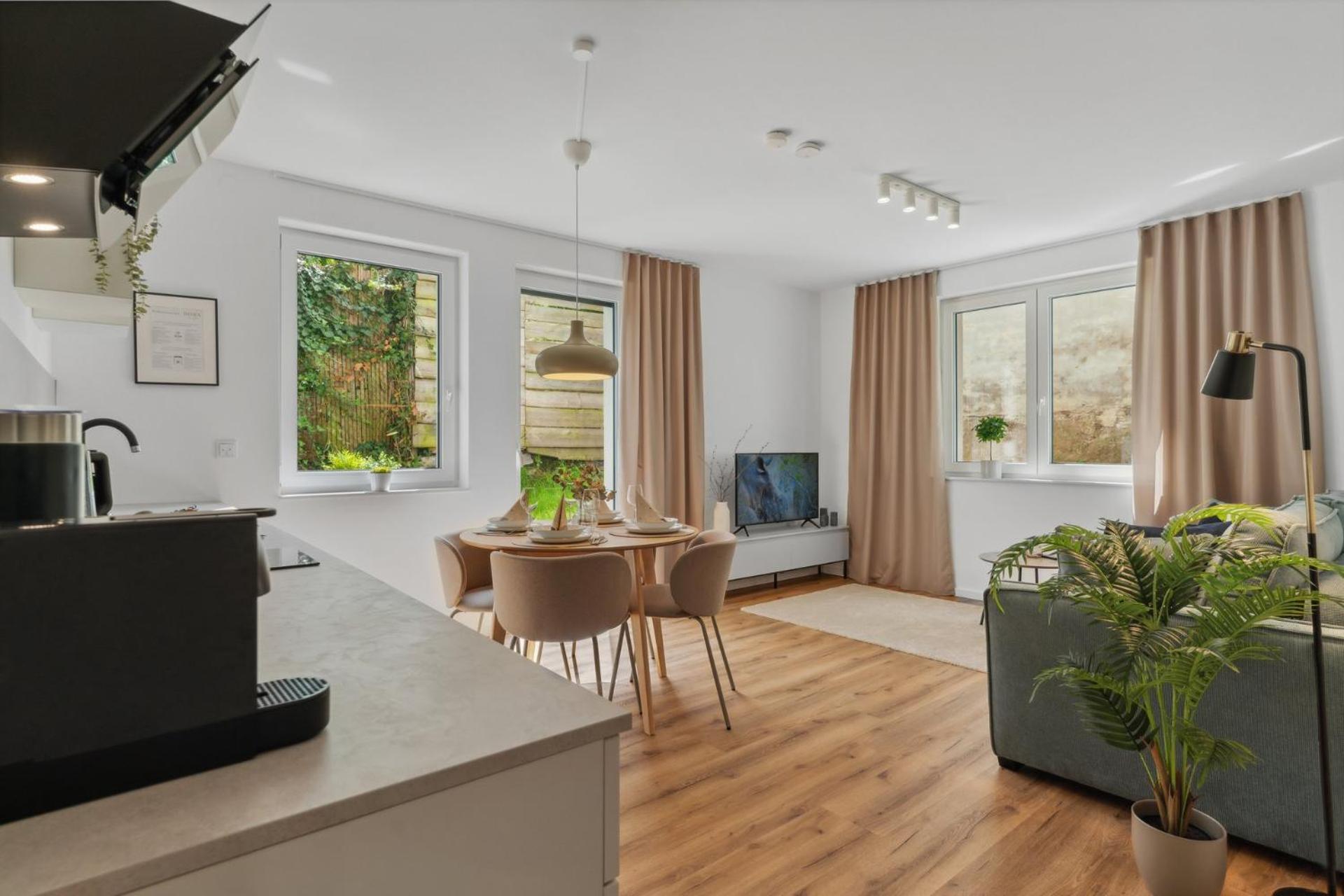 Deluxe Apartment In Bielefeld City Mit Parkplatz Und Terrasse Buitenkant foto