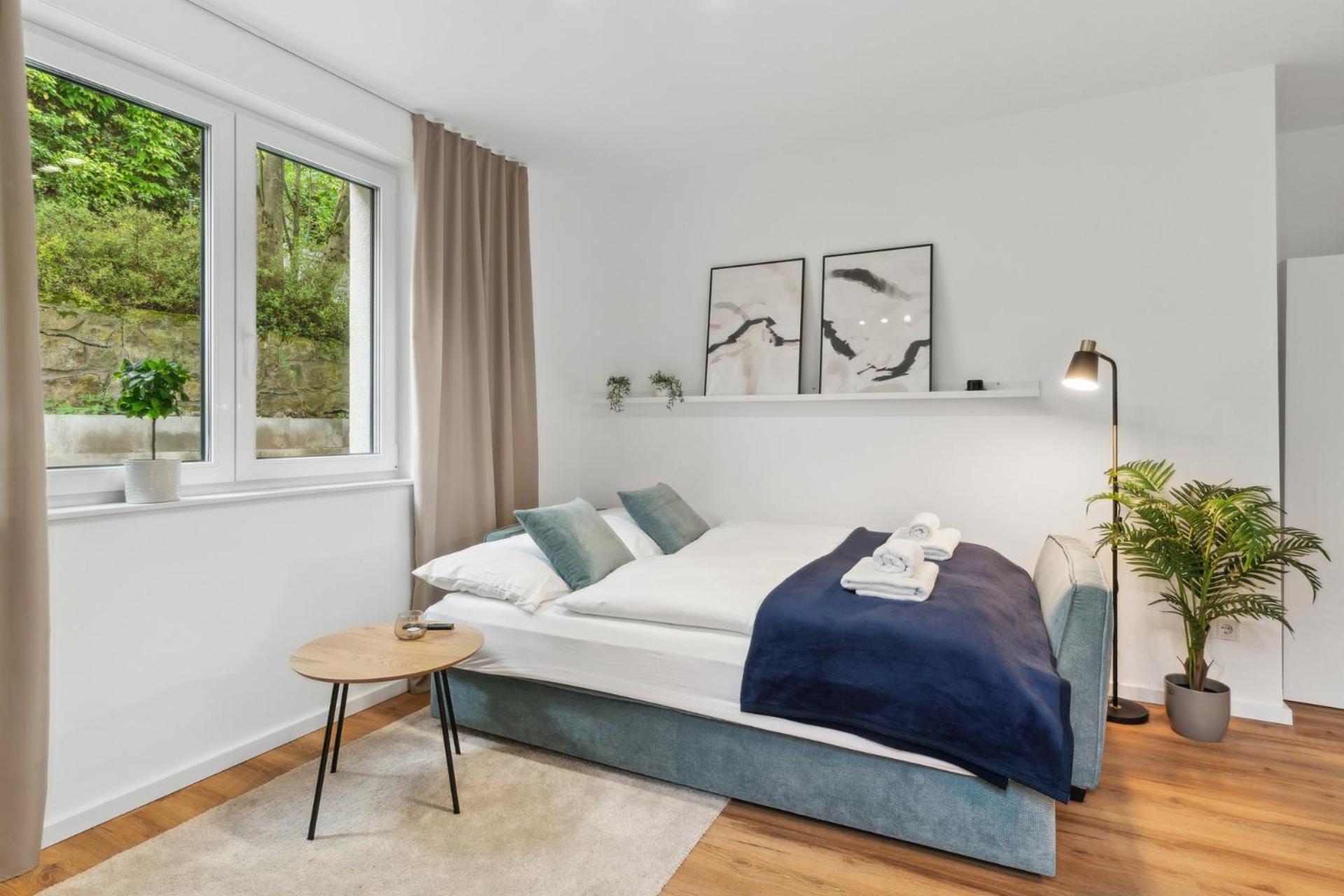 Deluxe Apartment In Bielefeld City Mit Parkplatz Und Terrasse Buitenkant foto